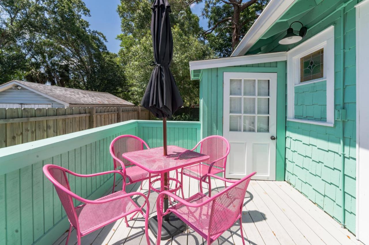 Sarasota, Fl Bungalow - Bright & Breezy Coastal Vibes - 10 Mins To White Sand Beaches Home Bagian luar foto